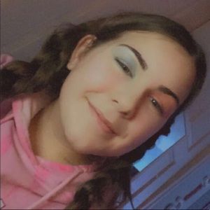 Meet your Posher, Ali